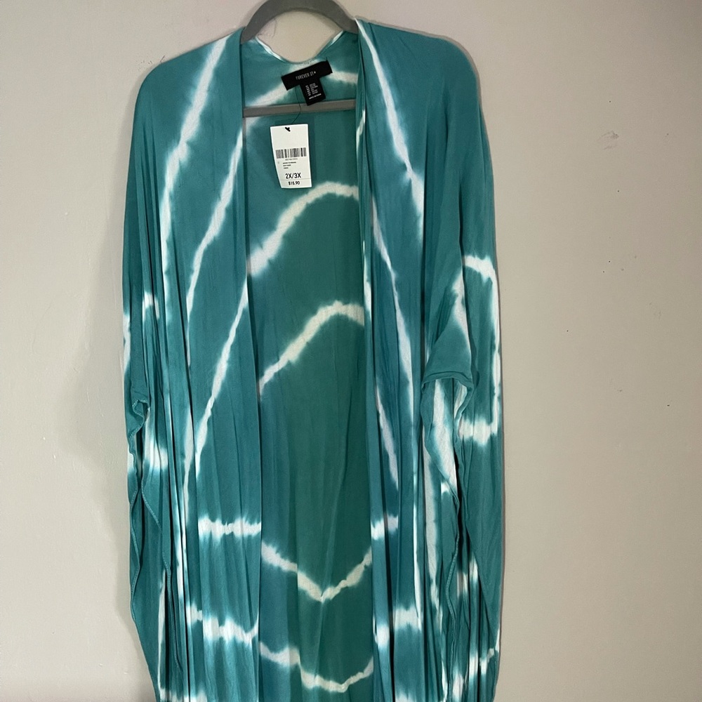 Summer shawl • beach cover up • bar chic